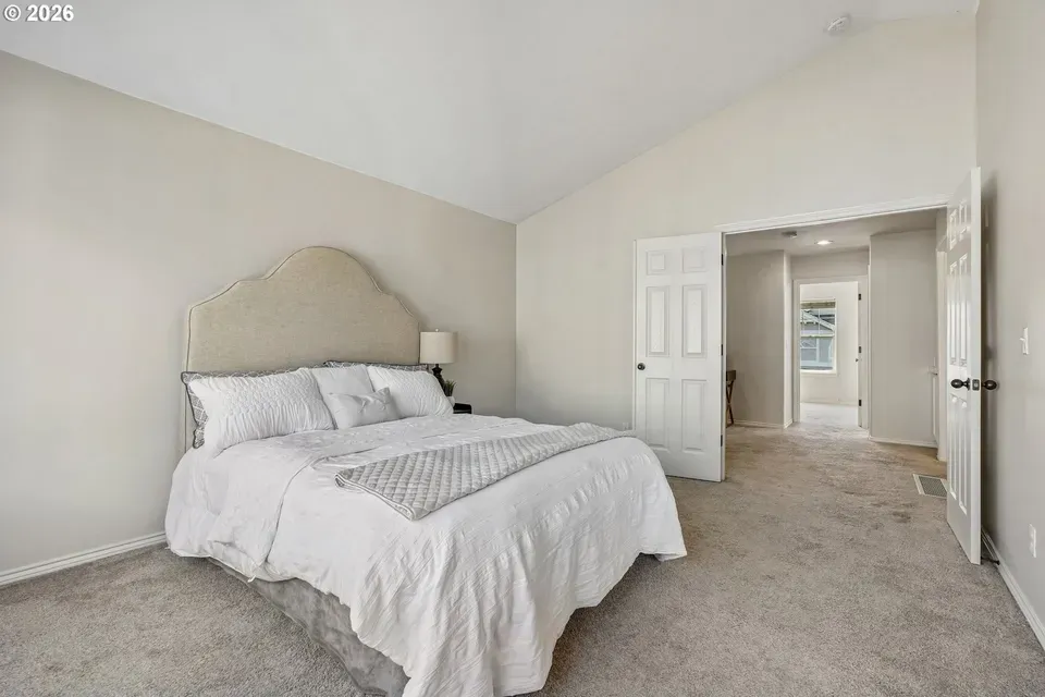 3 Bed 2 Bath Traditional Suburban Family Home in Hillsboro, OR - 5