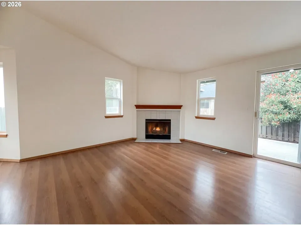 3 Bed 2 Bath Traditional Suburban Family Home in Hillsboro, OR - 3
