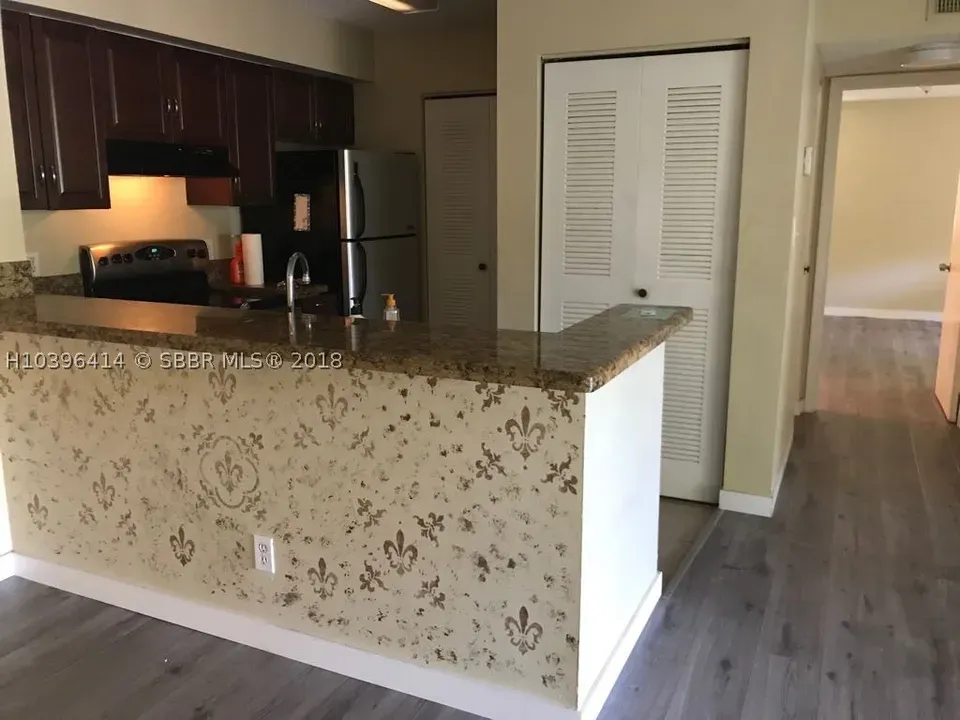 3 Bed 2 Bath Traditional Suburban Family Home in Hollywood, FL - 5