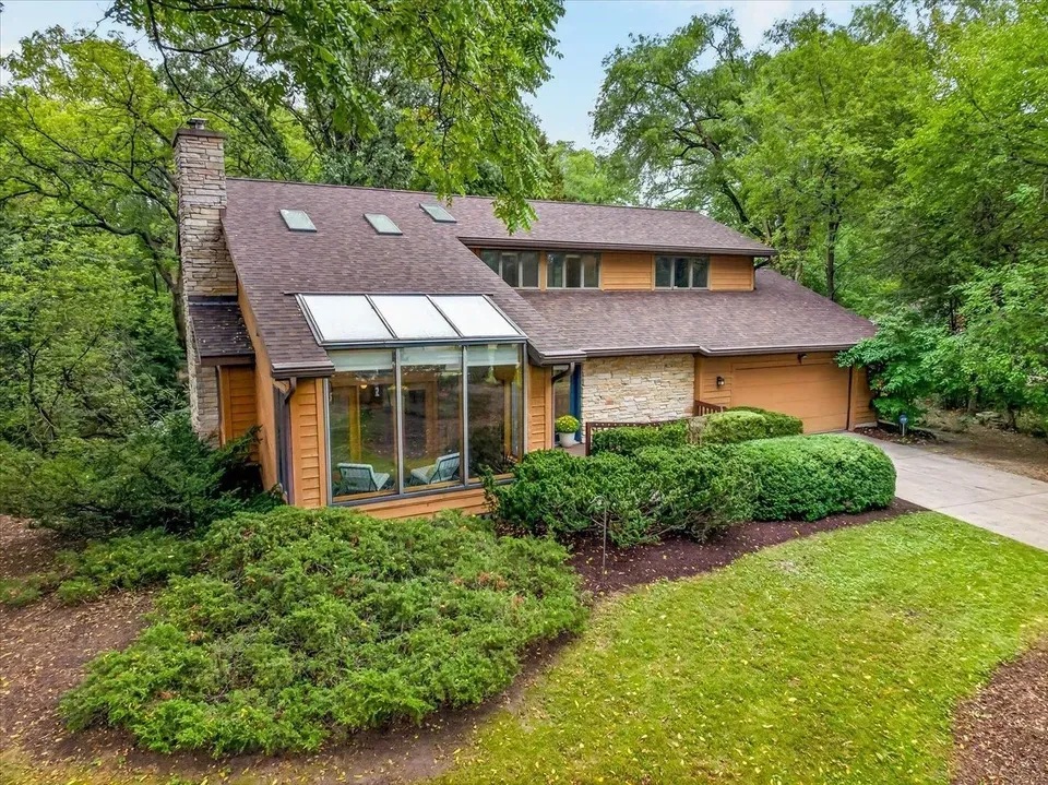 3 Bed 2 Bath Traditional Suburban Family Home in Madison, WI - 3