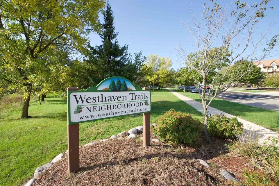 3 Bed 2 Bath Traditional Suburban Family Home in Madison, WI - 2