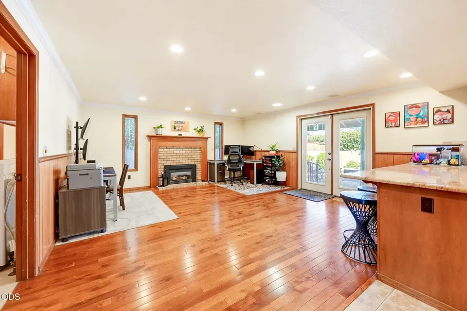 3 Bed 2 Bath Traditional Suburban Family Home in Medford, OR - 5