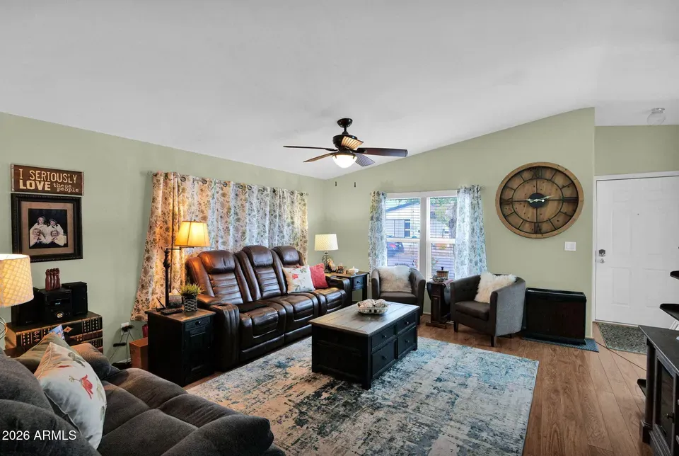 3 Bed 2 Bath Traditional Suburban Family Home in Mesa, AZ - 5