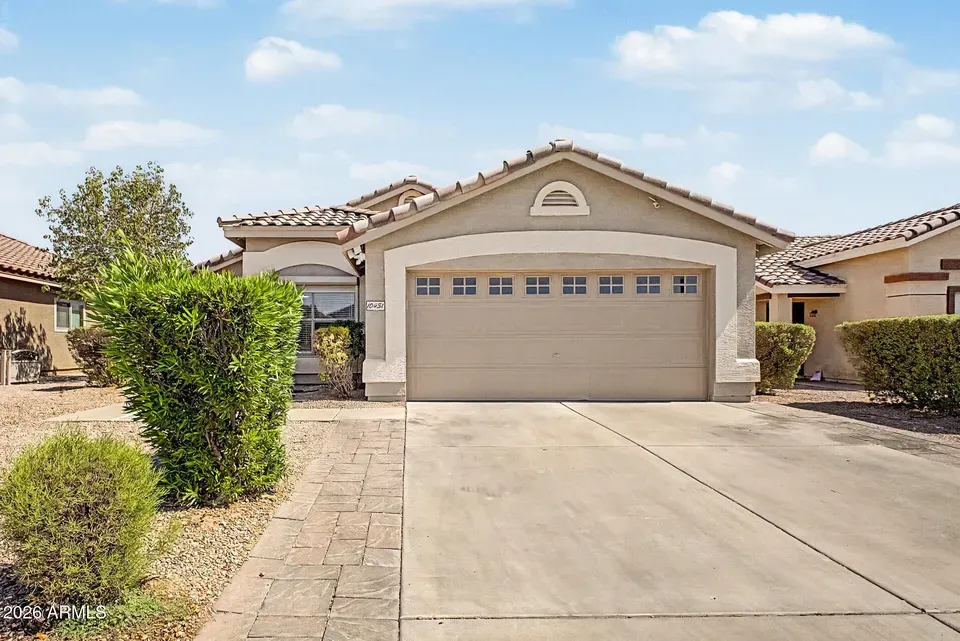 3 Bed 2 Bath Traditional Suburban Family Home in Mesa, AZ