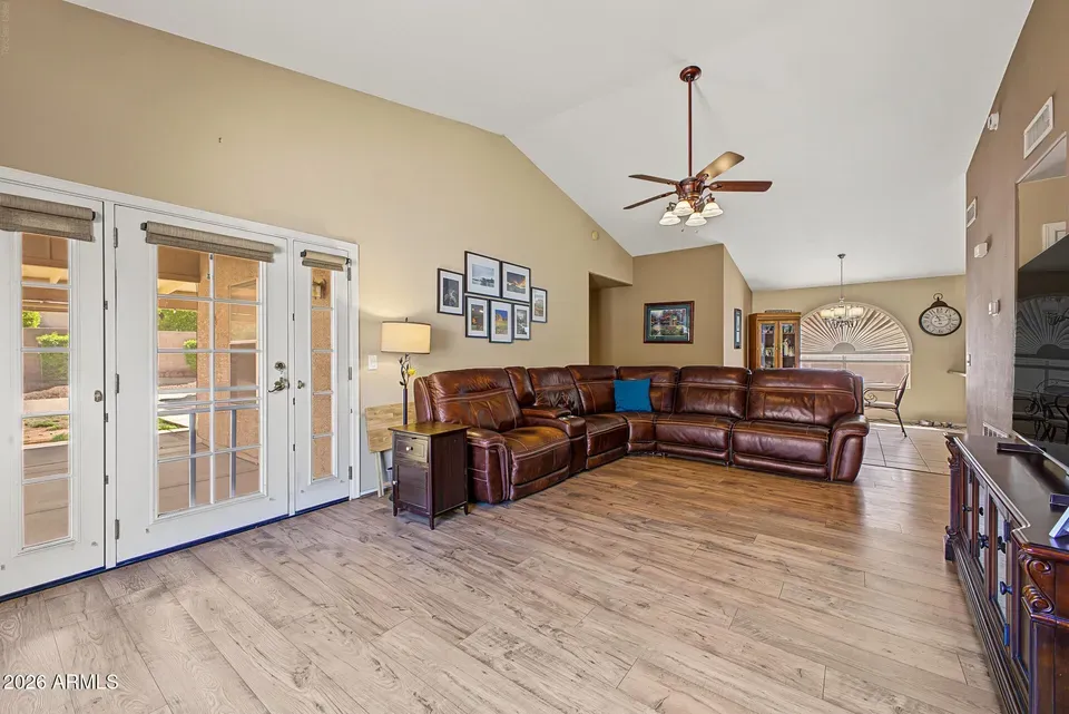 3 Bed 2 Bath Traditional Suburban Family Home in Mesa, AZ - 4