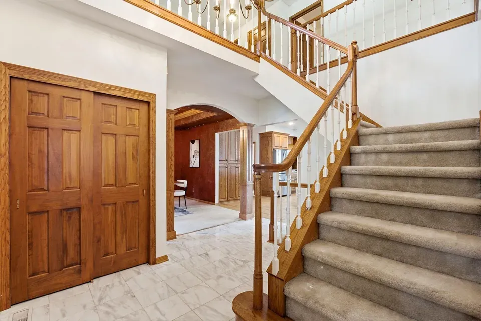 3 Bed 2 Bath Traditional Suburban Family Home in Milwaukee, WI - 4