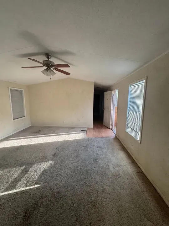 3 Bed 2 Bath Traditional Suburban Family Home in New Braunfels, TX - 3