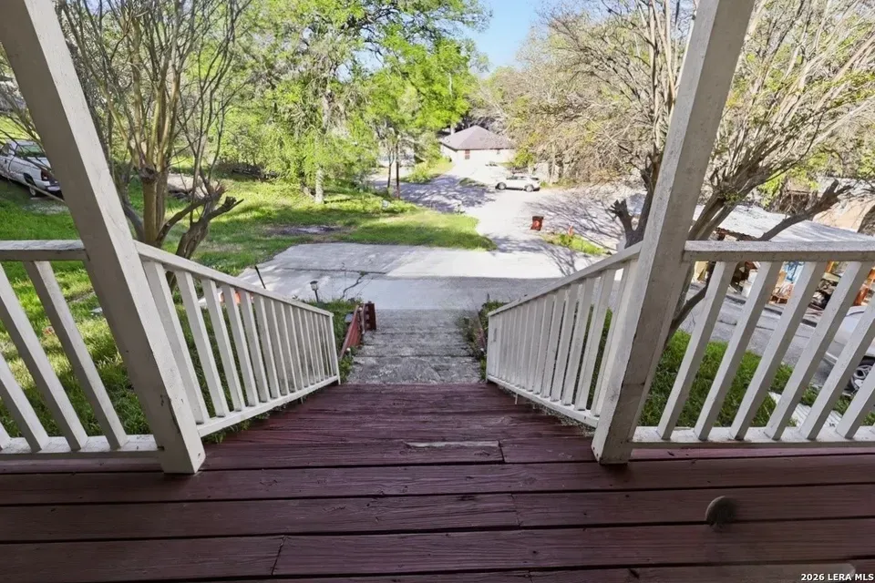 3 Bed 2 Bath Traditional Suburban Family Home in New Braunfels, TX - 4