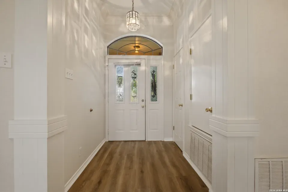 3 Bed 2 Bath Traditional Suburban Family Home in New Braunfels, TX - 4