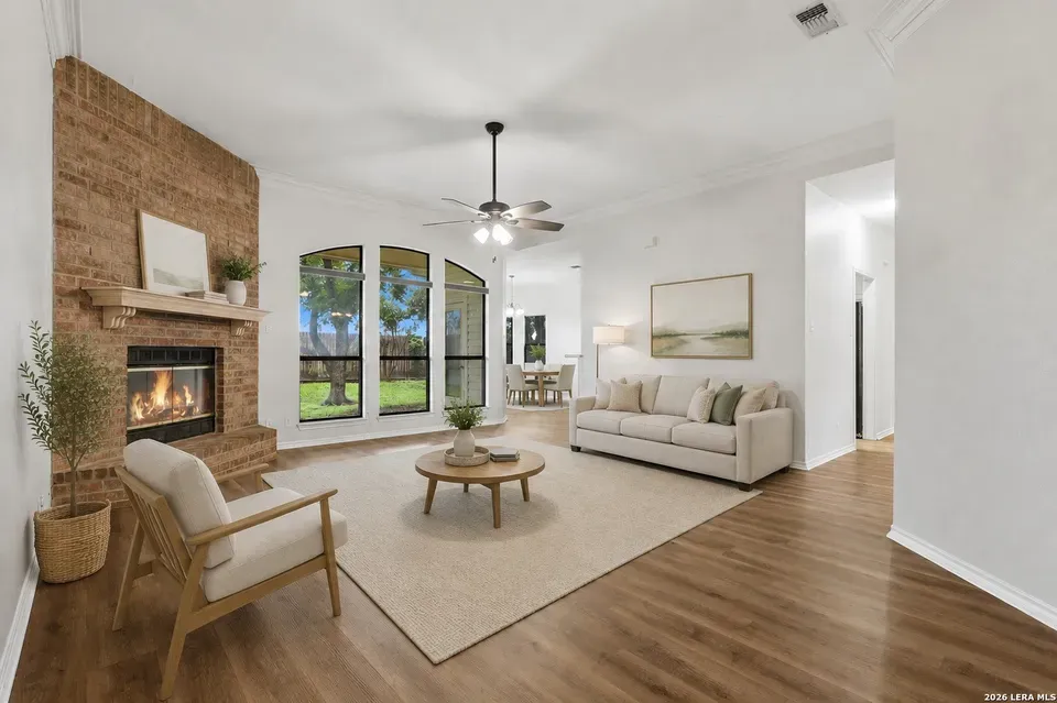 3 Bed 2 Bath Traditional Suburban Family Home in New Braunfels, TX - 5