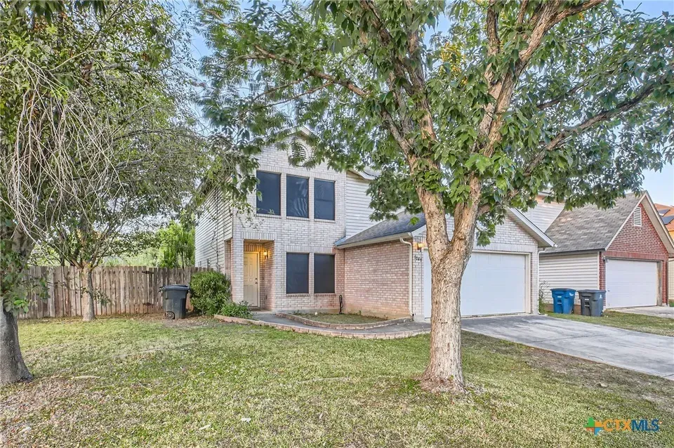 3 Bed 2 Bath Traditional Suburban Family Home in New Braunfels, TX - 1