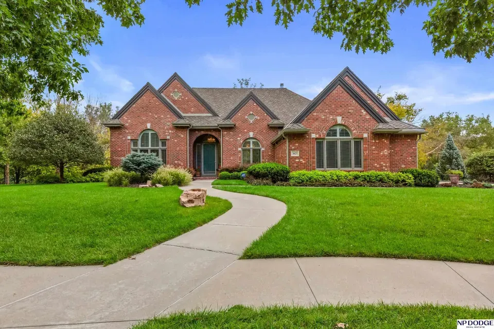 3 Bed 2 Bath Traditional Suburban Family Home in Omaha, NE