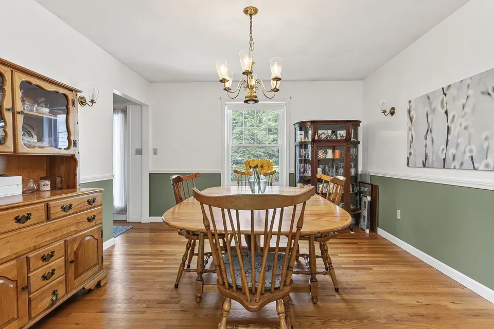 3 Bed 2 Bath Traditional Suburban Family Home in Portland, ME - 2