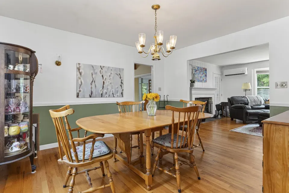 3 Bed 2 Bath Traditional Suburban Family Home in Portland, ME - 3
