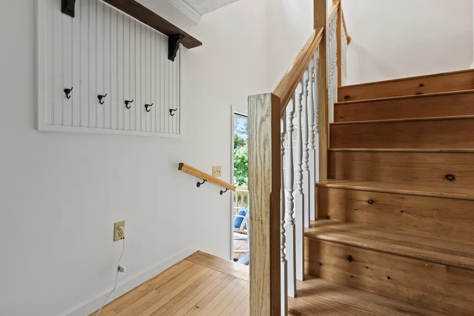 3 Bed 2 Bath Traditional Suburban Family Home in Portland, ME - 5