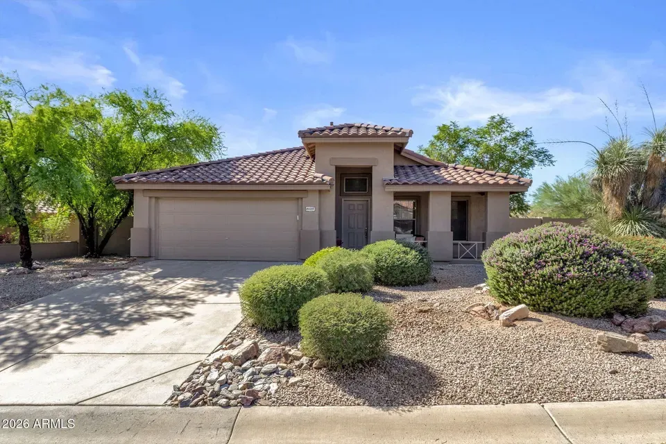 3 Bed 2 Bath Traditional Suburban Family Home in Scottsdale, AZ - 1