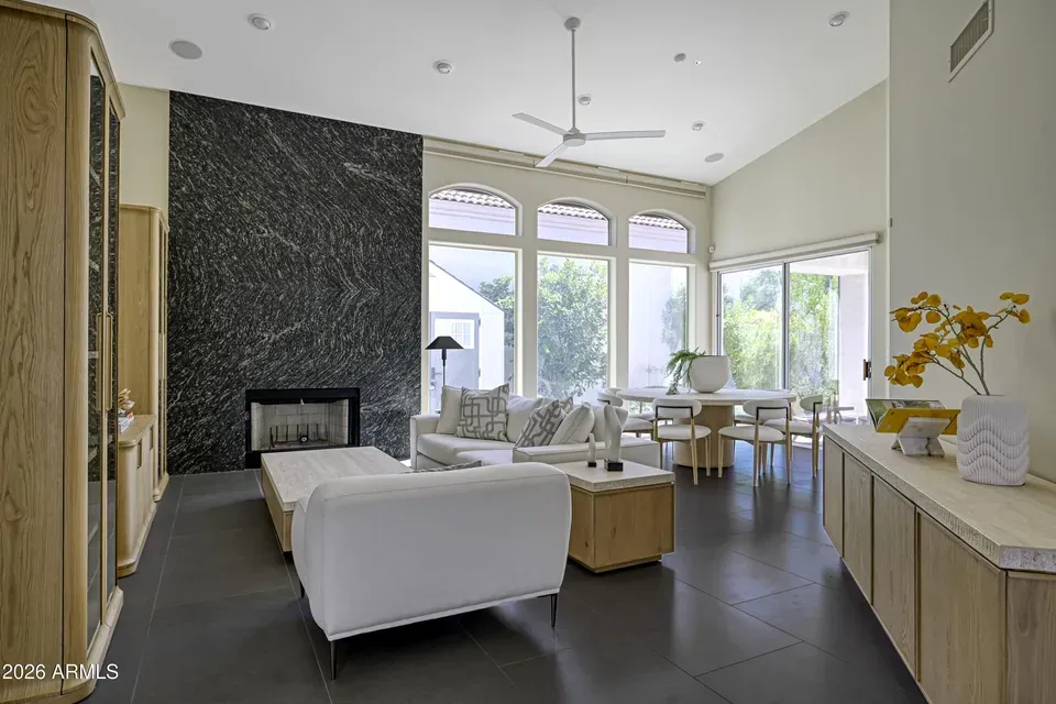 3 Bed 2 Bath Traditional Suburban Family Home in Scottsdale, AZ - 4