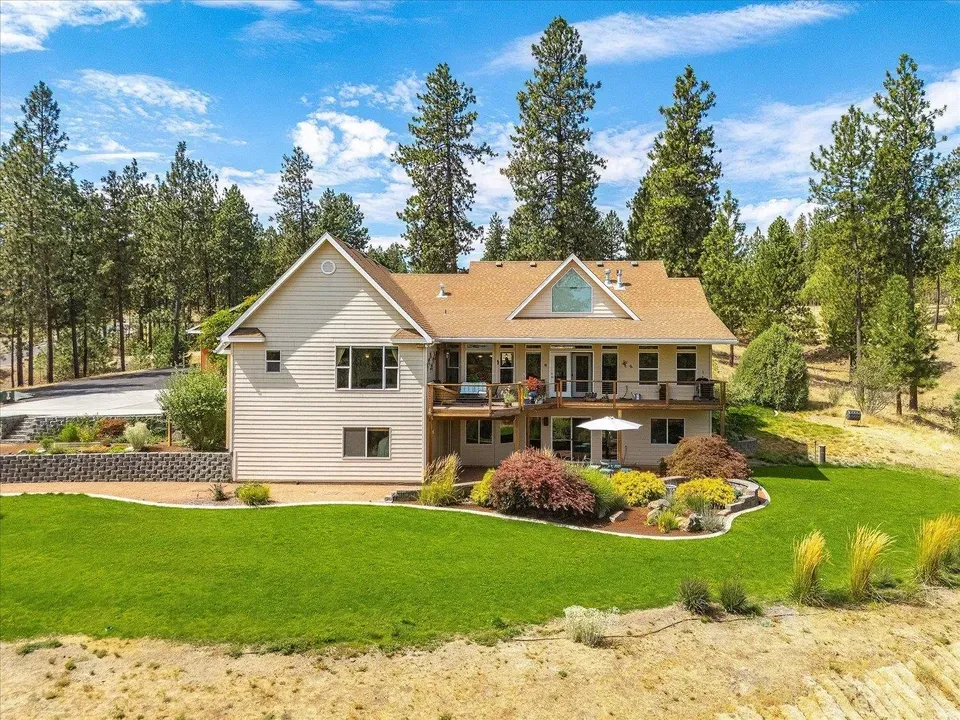 3 Bed 2 Bath Traditional Suburban Family Home in Spokane, WA - 2