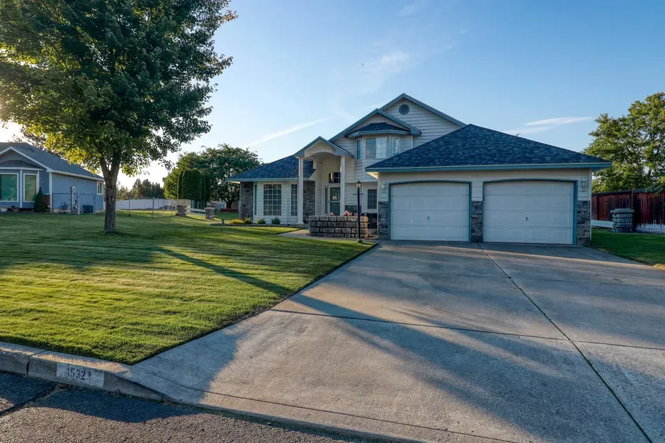 3 Bed 2 Bath Traditional Suburban Family Home in Spokane, WA - 2