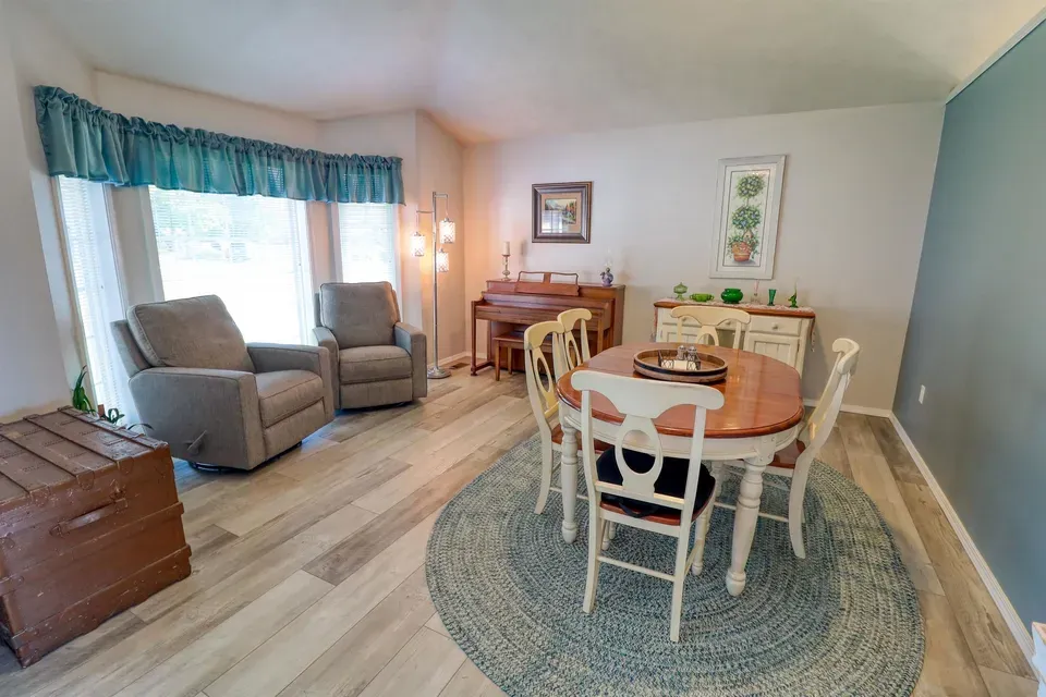 3 Bed 2 Bath Traditional Suburban Family Home in Spokane, WA - 4