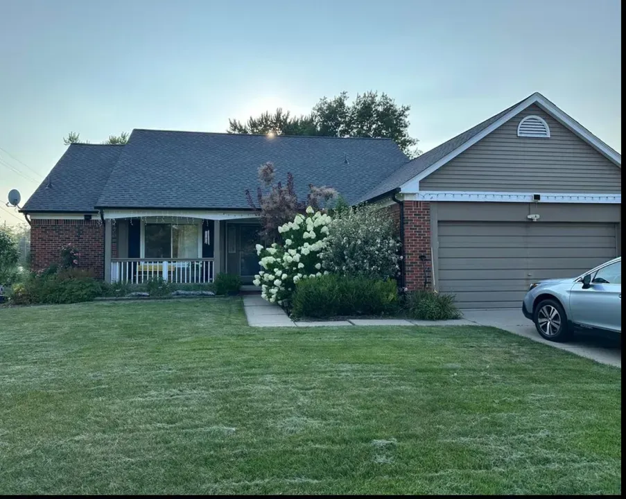 3 Bed 2 Bath Traditional Suburban Family Home in Troy, MI