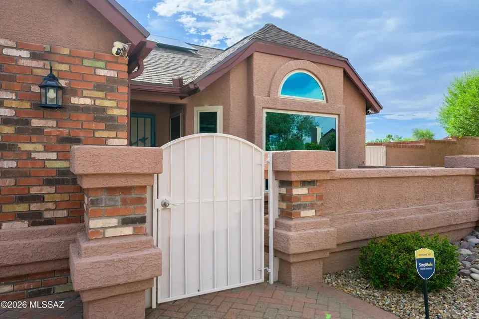 3 Bed 2 Bath Traditional Suburban Family Home in Tucson, AZ - 4