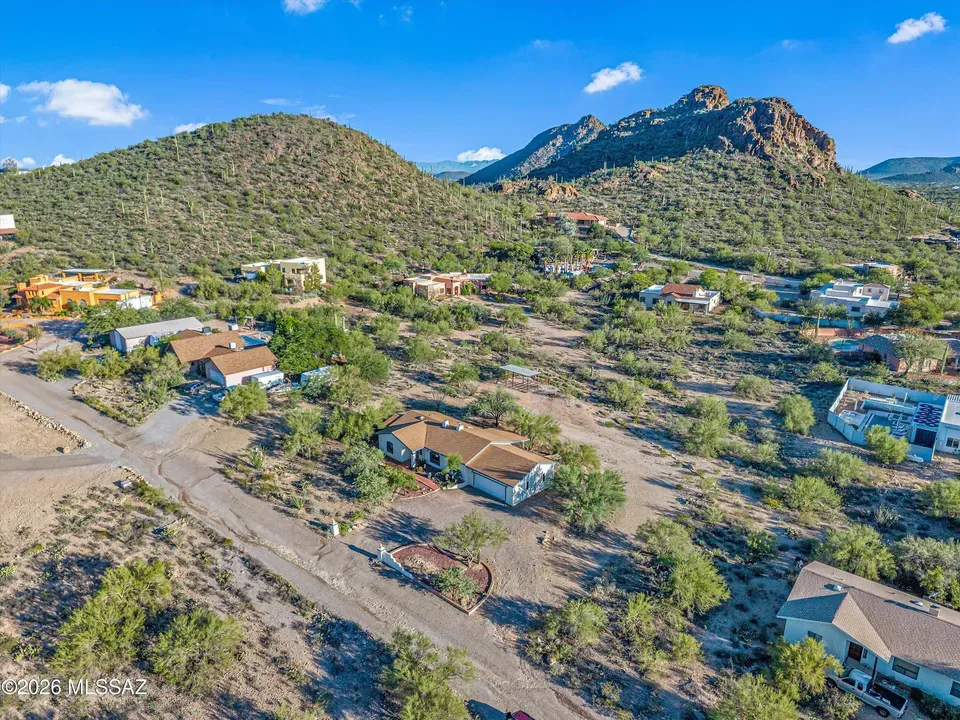 3 Bed 2 Bath Traditional Suburban Family Home in Tucson, AZ - 4