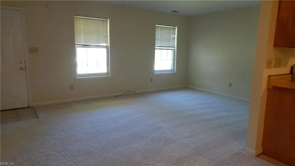 3 Bed 2 Bath Traditional Suburban Family Home in Virginia Beach, VA - 3