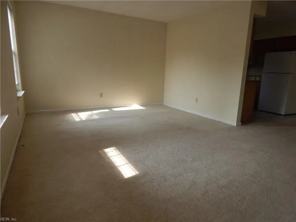 3 Bed 2 Bath Traditional Suburban Family Home in Virginia Beach, VA - 5