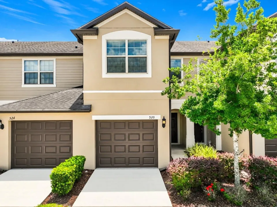 3 Bed 2 Bath Contemporary Multi-Level Townhome in Orlando, FL