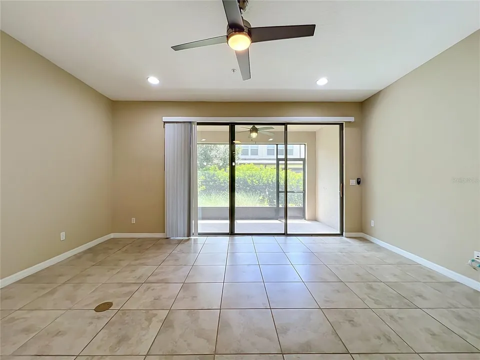 Interior view 3