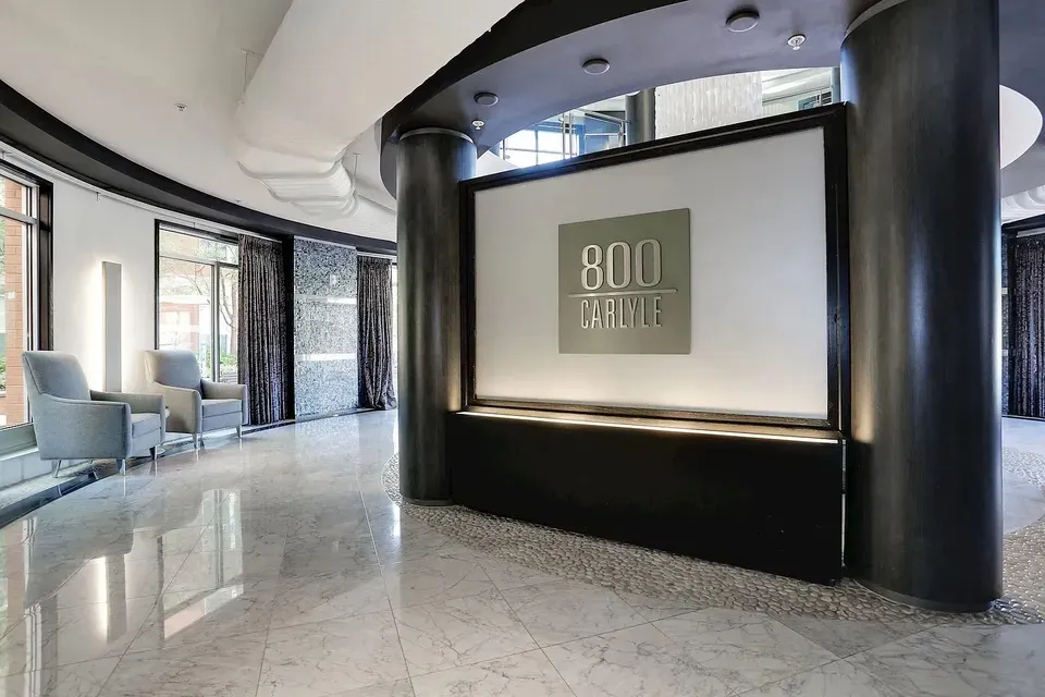3 Bed 2 Bath Urban Residential Condo in Alexandria, VA - 3