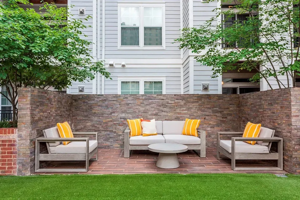 3 Bed 2 Bath Urban Residential Condo in Alexandria, VA - 5