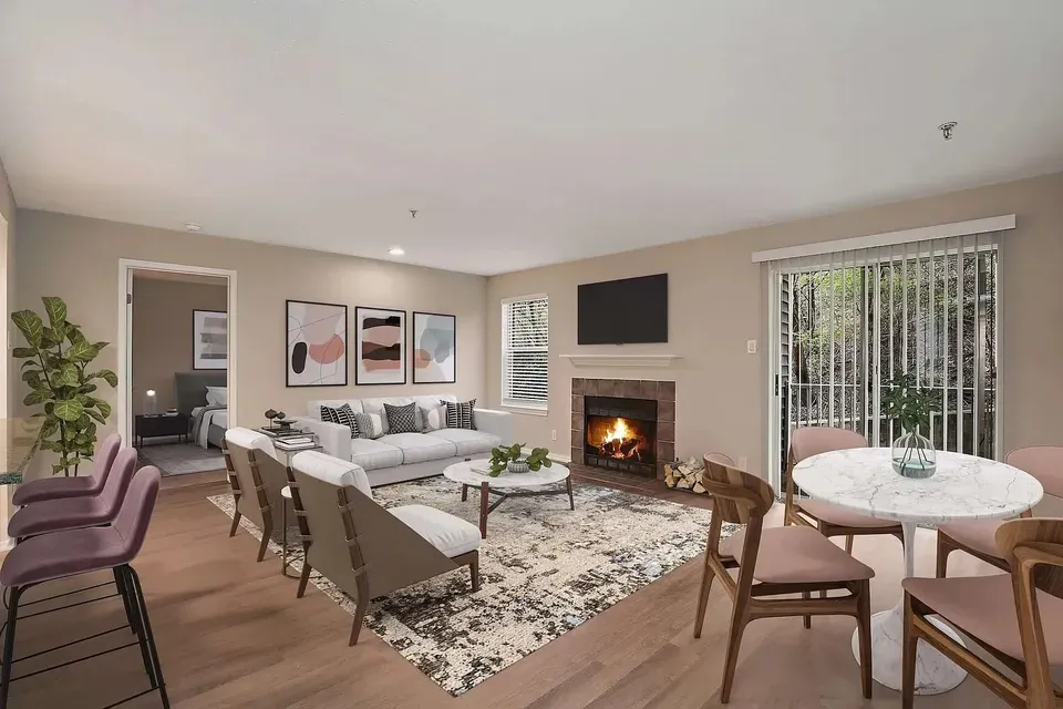 3 Bed 2 Bath Urban Residential Condo in Alexandria, VA - 4
