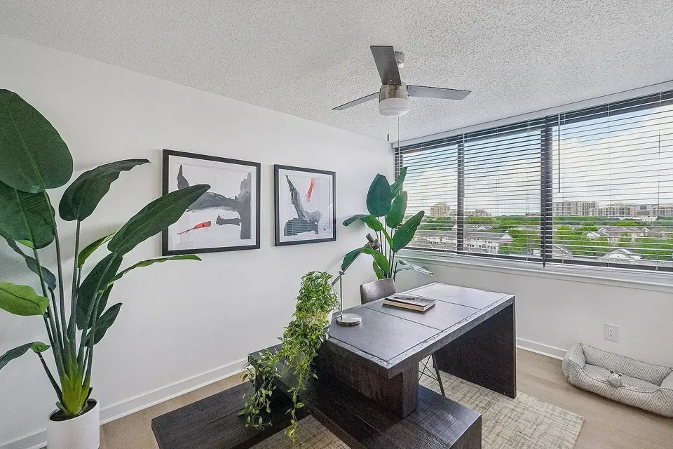 3 Bed 2 Bath Urban Residential Condo in Alexandria, VA - 5