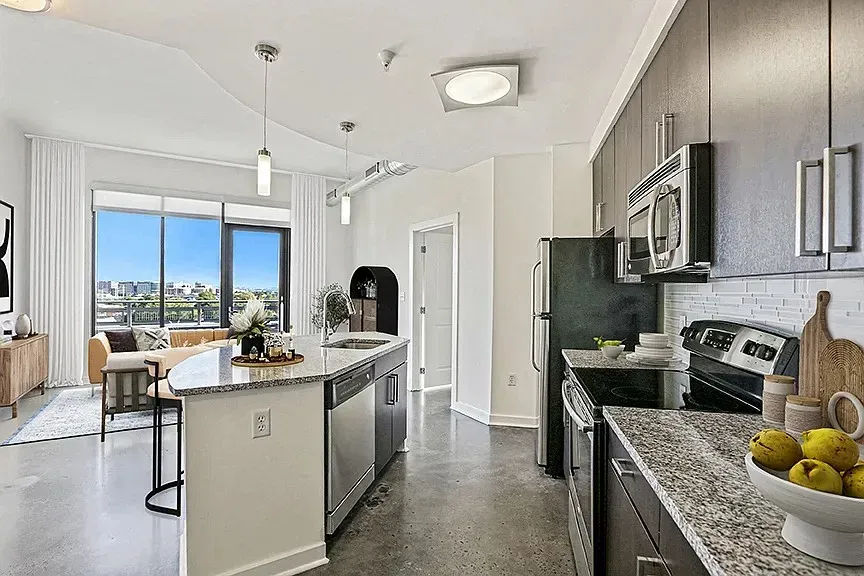 3 Bed 2 Bath Urban Residential Condo in Alexandria, VA - 2