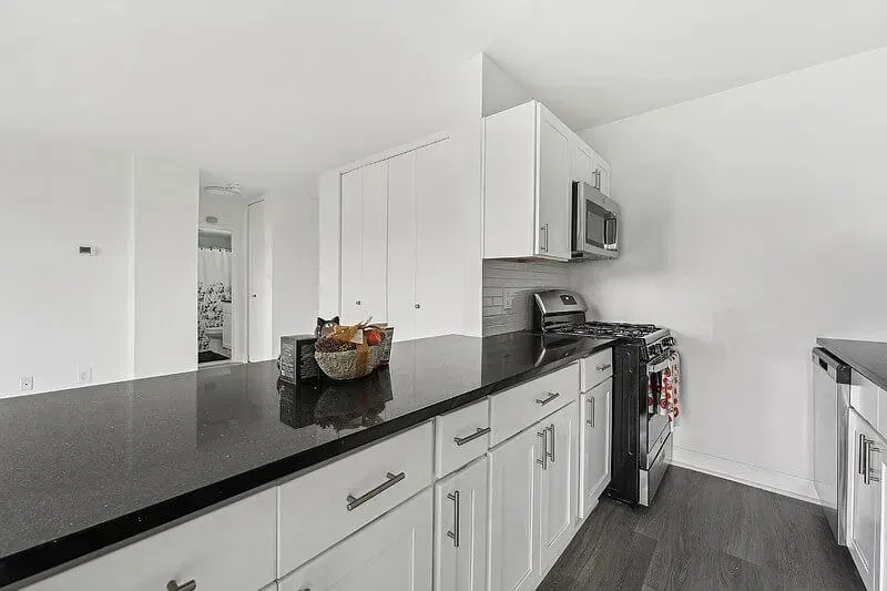 3 Bed 2 Bath Urban Residential Condo in Alexandria, VA - 1