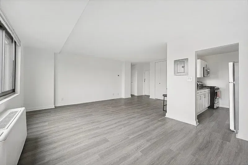 3 Bed 2 Bath Urban Residential Condo in Alexandria, VA - 2