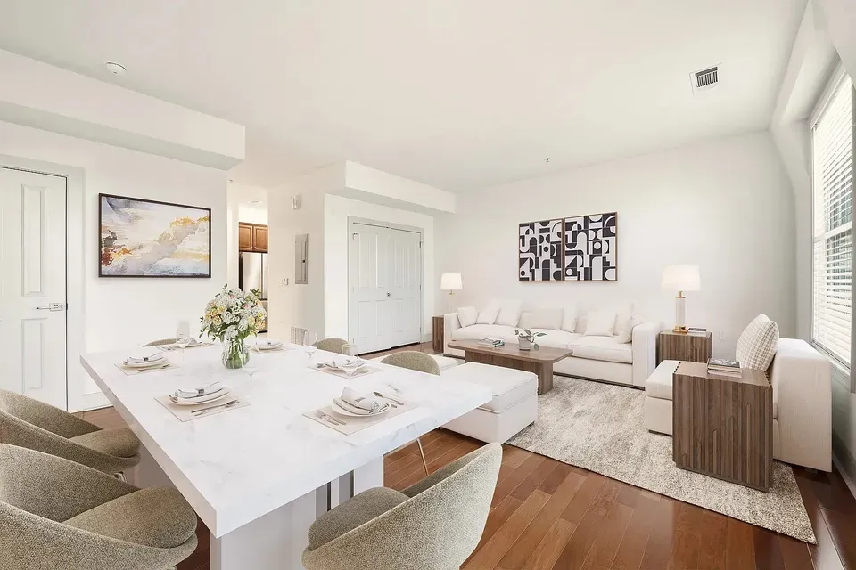 3 Bed 2 Bath Urban Residential Condo in Alexandria, VA - 3