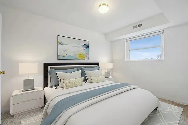 3 Bed 2 Bath Urban Residential Condo in Alexandria, VA - 3