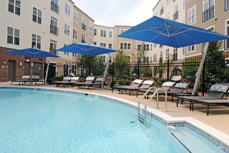 3 Bed 2 Bath Urban Residential Condo in Alexandria, VA - 5