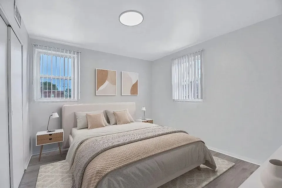 3 Bed 2 Bath Urban Residential Condo in Alexandria, VA - 4
