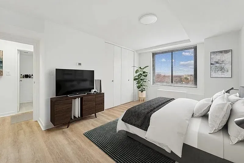3 Bed 2 Bath Urban Residential Condo in Alexandria, VA - 5