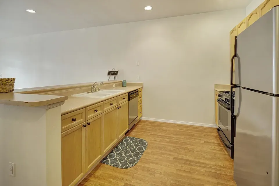 3 Bed 2 Bath Urban Residential Condo in Anchorage, AK - 3