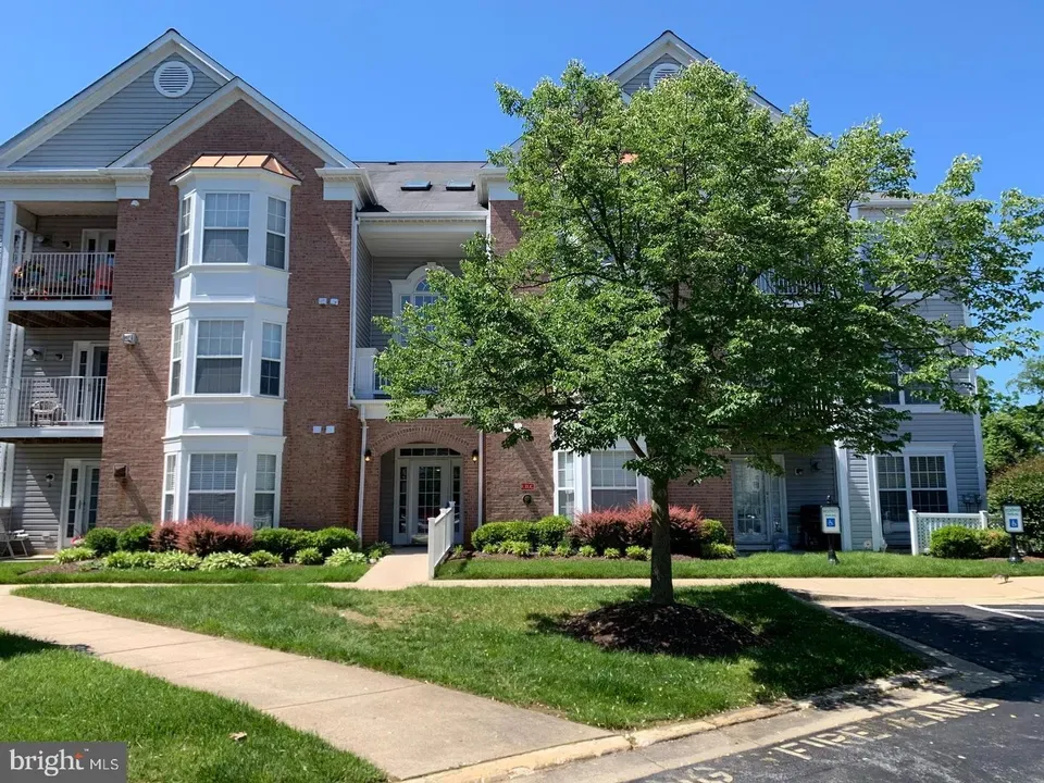 3 Bed 2 Bath Urban Residential Condo in Annapolis, MD