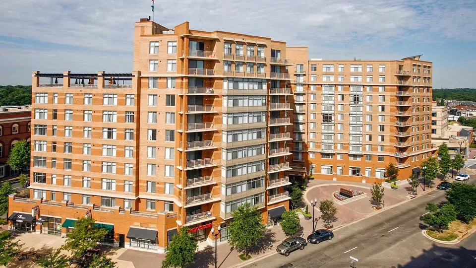 3 Bed 2 Bath Urban Residential Condo in Arlington, VA