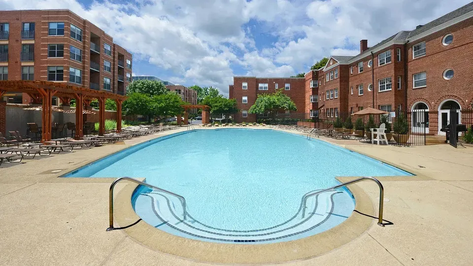 3 Bed 2 Bath Urban Residential Condo in Arlington, VA - 3