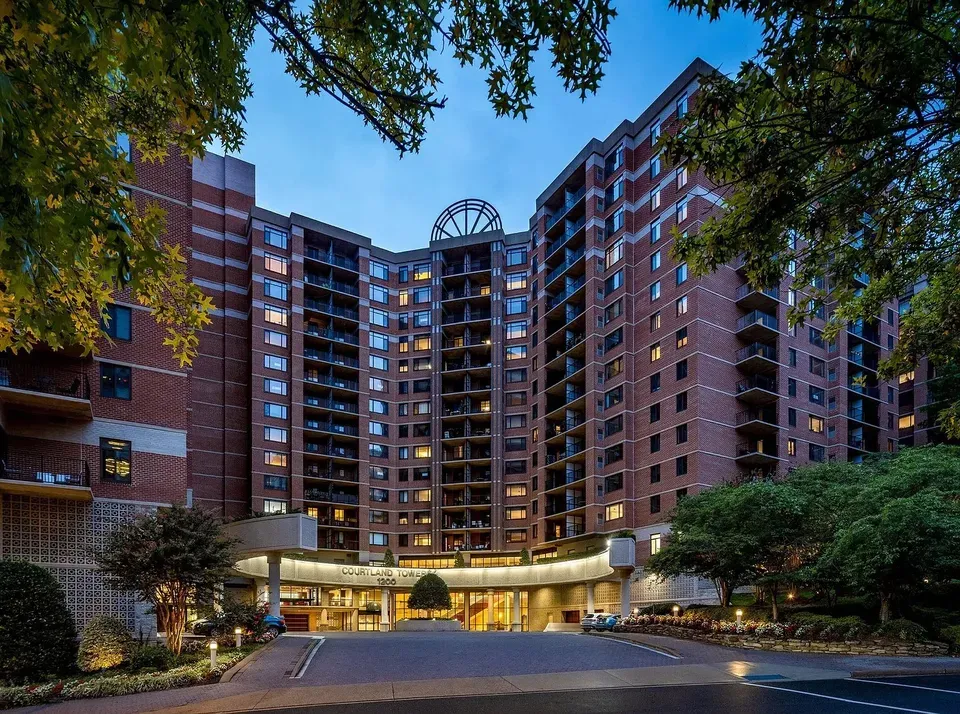 3 Bed 2 Bath Urban Residential Condo in Arlington, VA