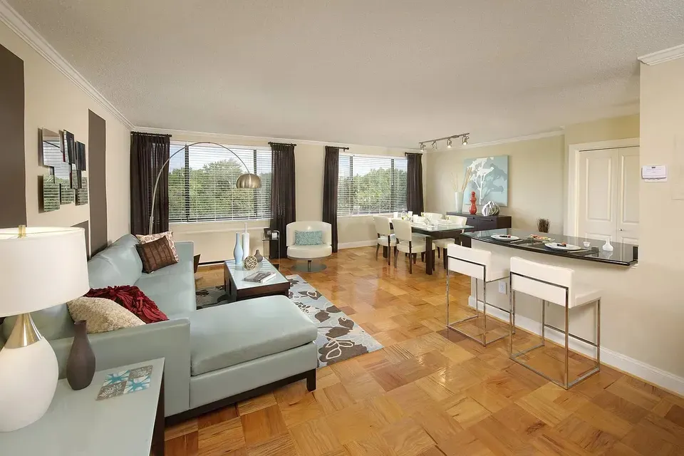 3 Bed 2 Bath Urban Residential Condo in Arlington, VA - 1