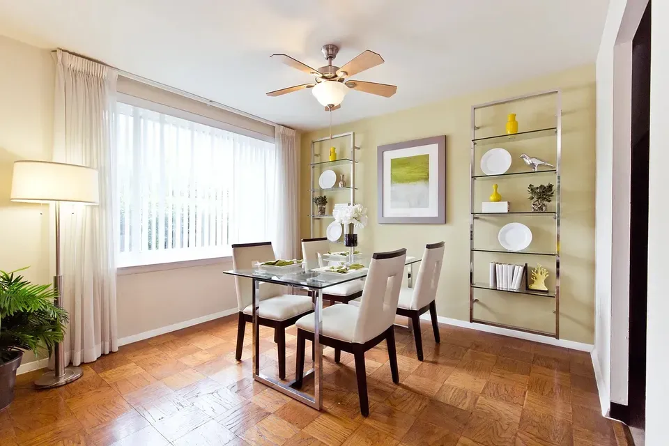 3 Bed 2 Bath Urban Residential Condo in Arlington, VA - 1